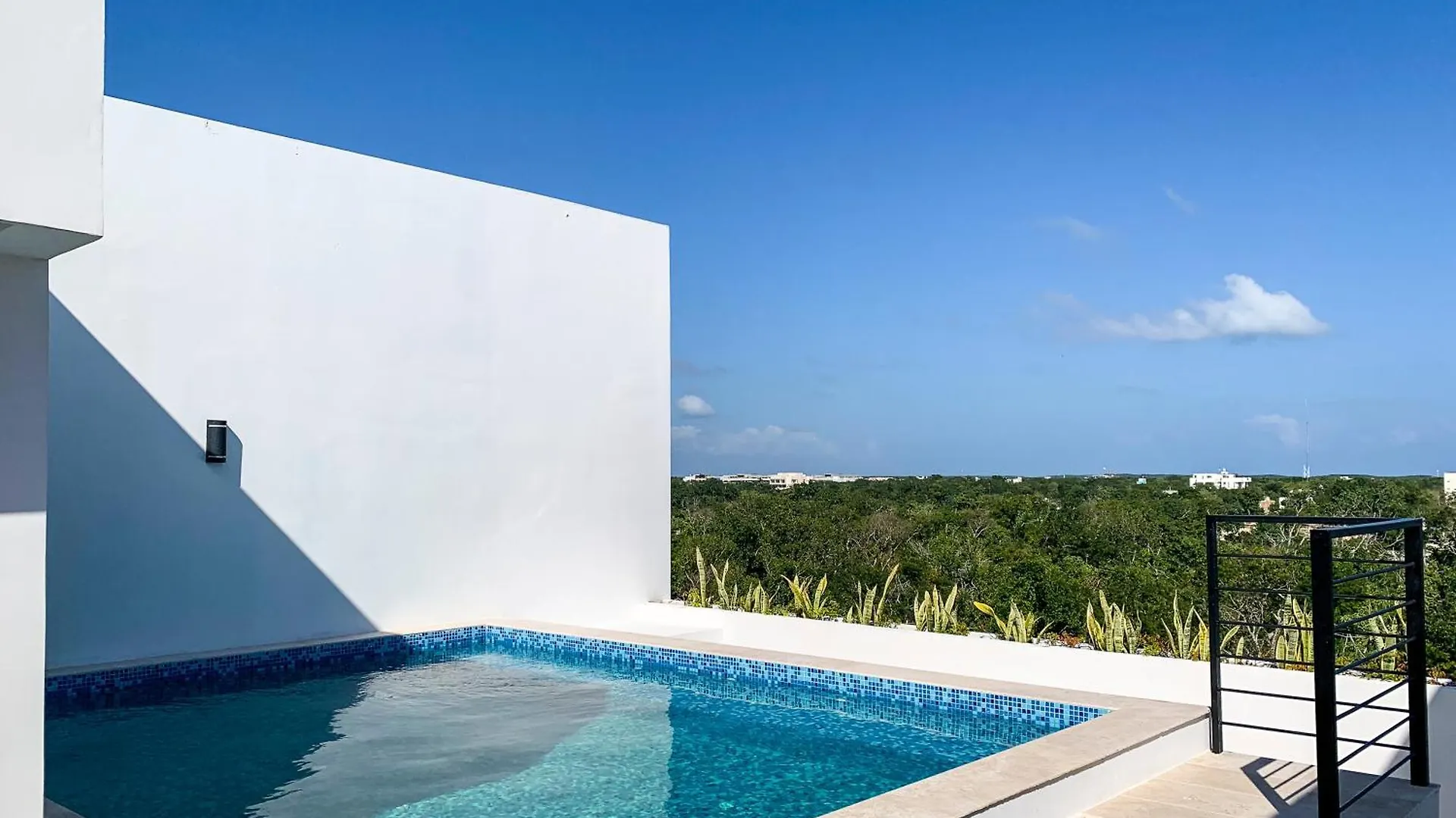 Appartement Luxe Penthouse With Rooftop Pool And Grill Tulum